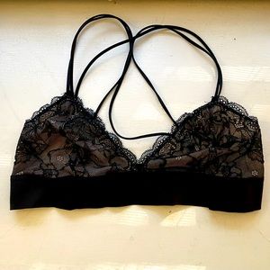 Urban Outfitters Lace Bralette Size Medium